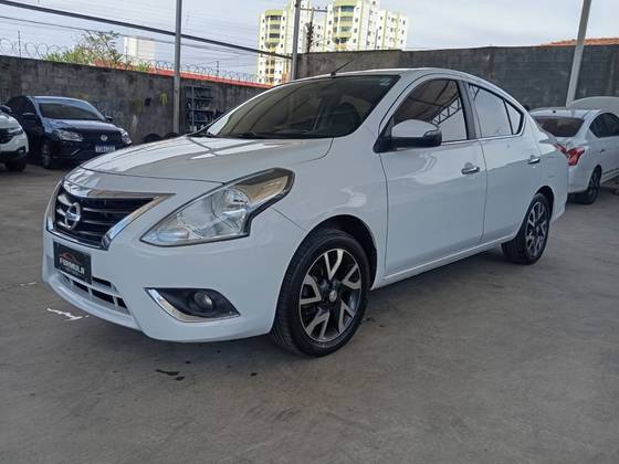 NISSAN VERSA 1.6 16V FLEX SL 4P XTRONIC NISSAN VERSA 1.6 16V FLEX SL 4P XTRONIC